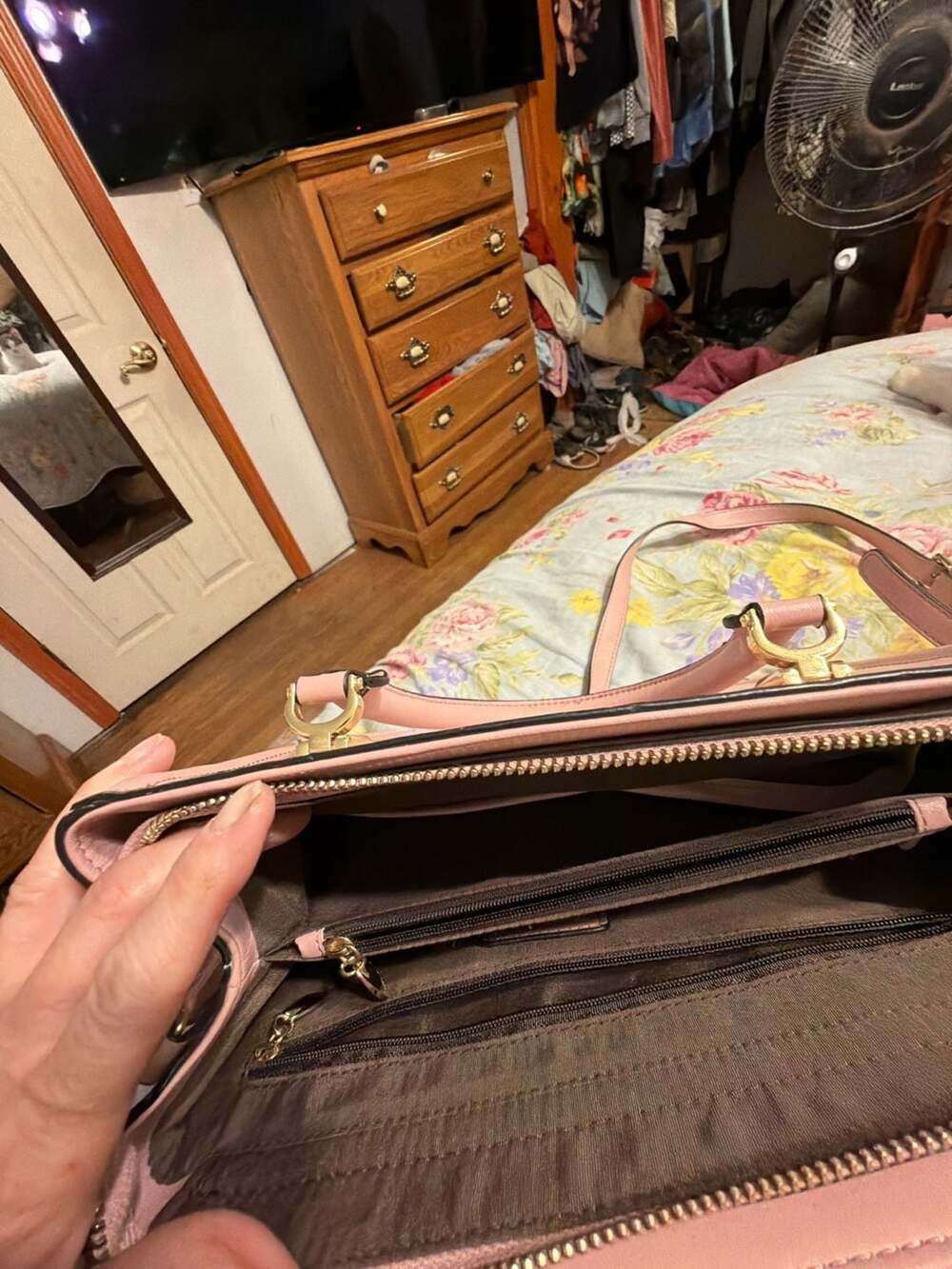 Bostanten Pink Faux Leather Satchel Handbag with Shoulder Strap - Picture 5 of 6